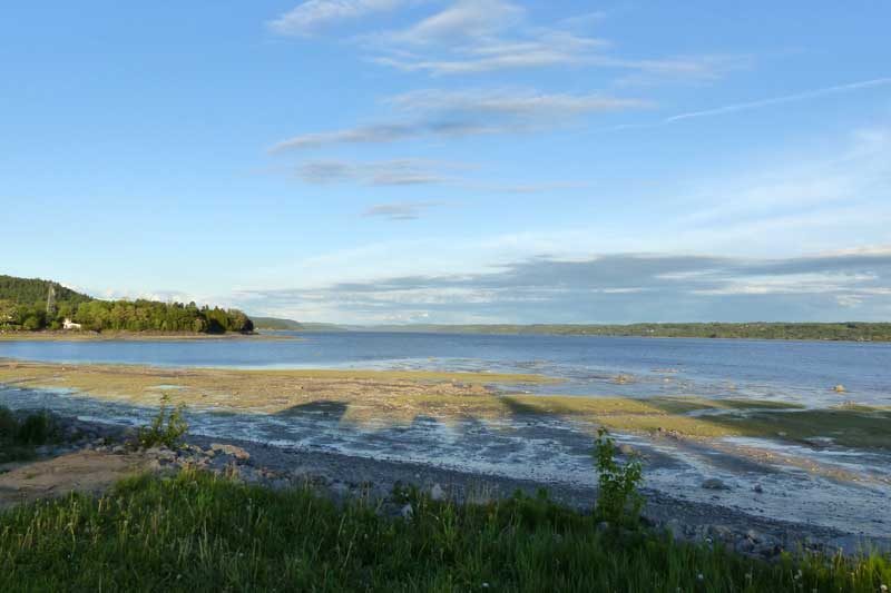 Halte routière de Valin sur la-Rte 172 et au bord du
Saguenay